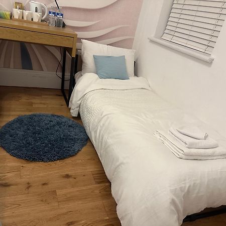 Rosie Cosy House Cricklewood Hotel London Ngoại thất bức ảnh